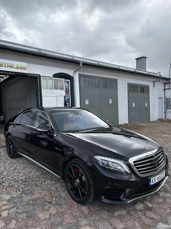 Mercedes S 63 AMG