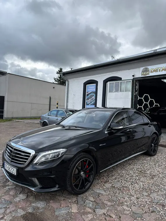 Mercedes S 63 AMG
