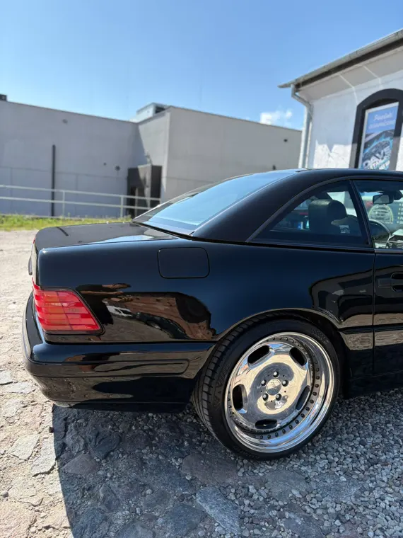 Mercedes SL 600